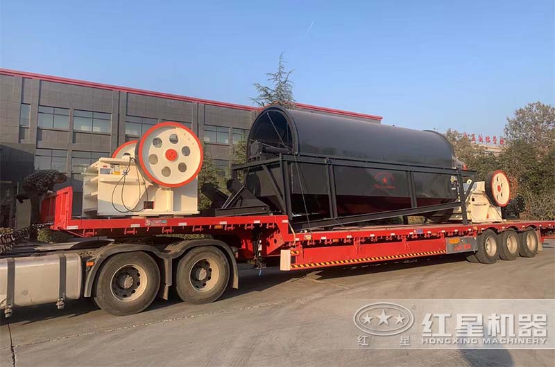 紅星機器小型河石破碎機發貨 紅星機器小型河石破碎機發貨