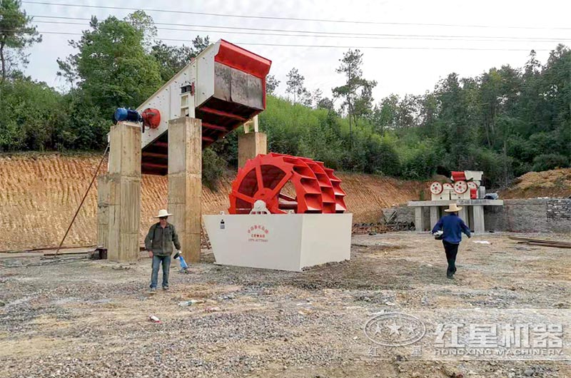 鋁土礦破碎生產線安裝現場 鋁土礦破碎生產線安裝現場